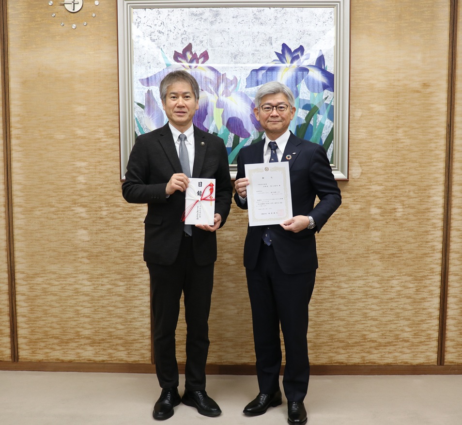 ひらしん電子文庫贈呈式2025